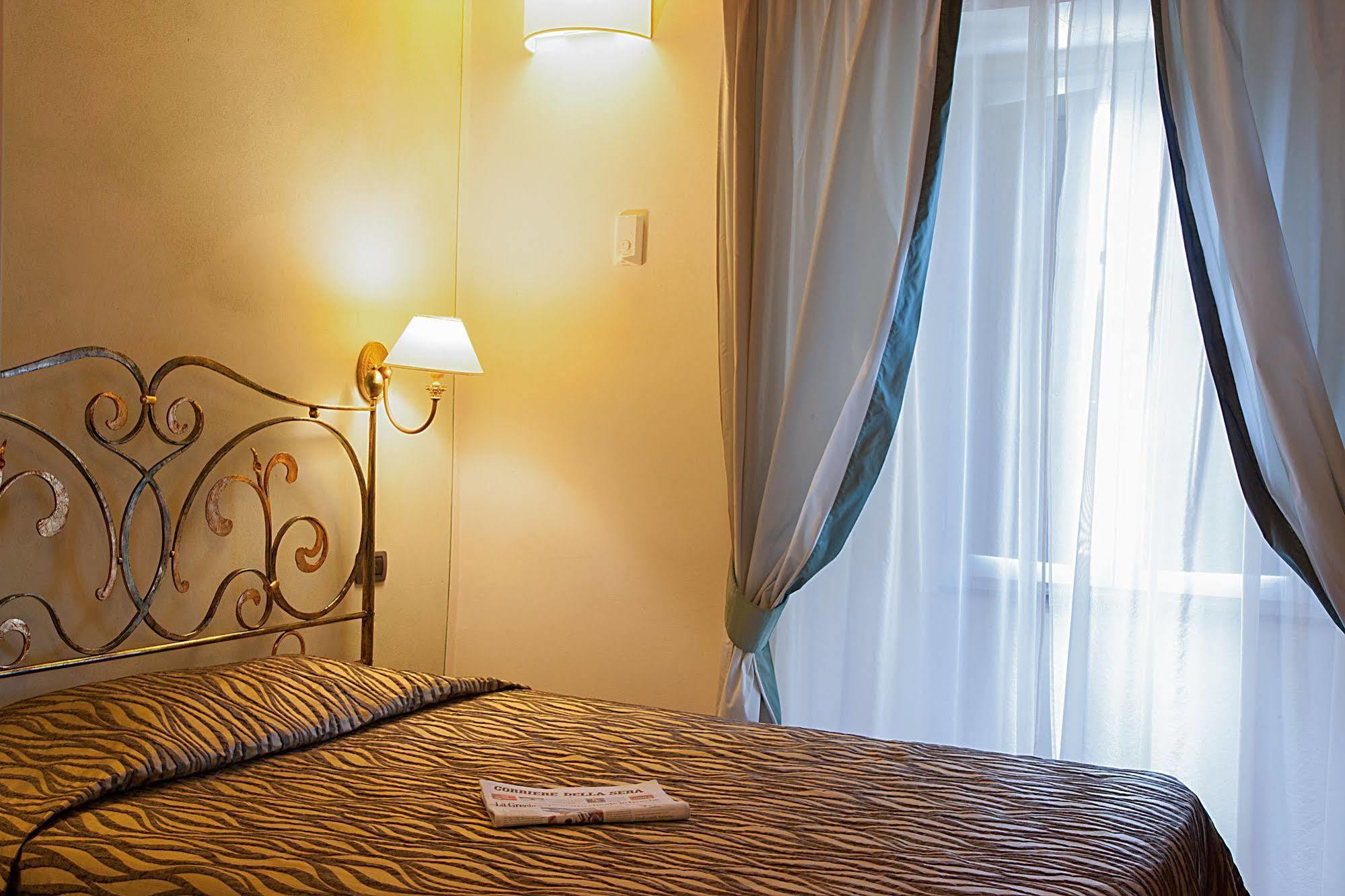 Borgo Sant'Ippolito Country Hotel Ginestra Fiorentina Exterior foto